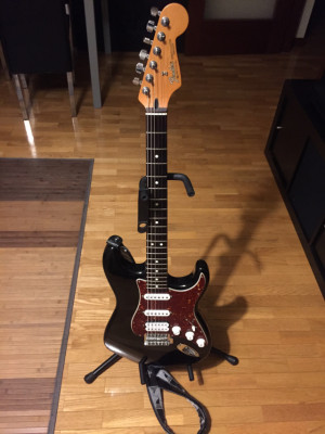 Fender Stratocaster Deluxe Lonestar HSS