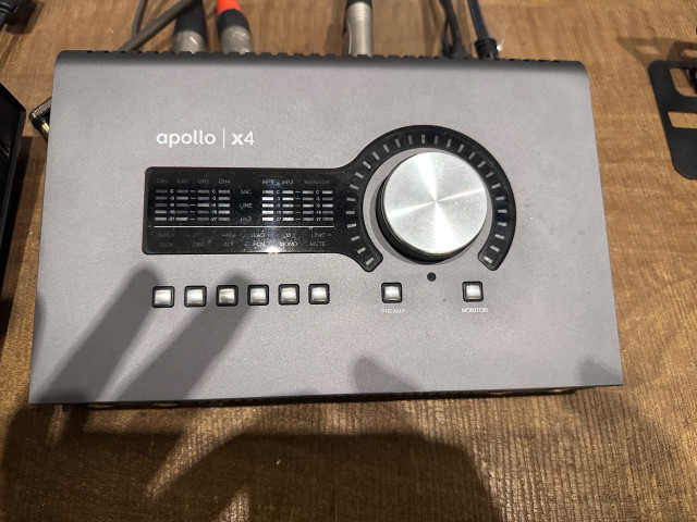 Uad apollo x4+ plugins