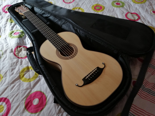 Guitarra clásica Raimundo Romántica 1800 Lacote