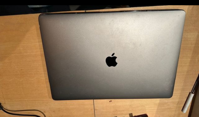 MacBook Pro I9 32Gb Ram 512 SSD