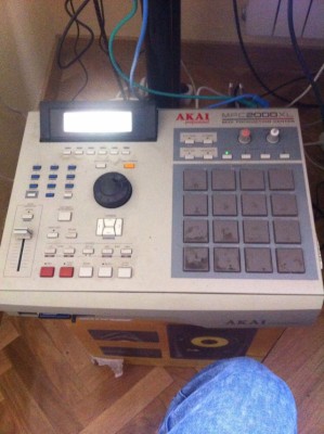 Akai mpc 2000xl