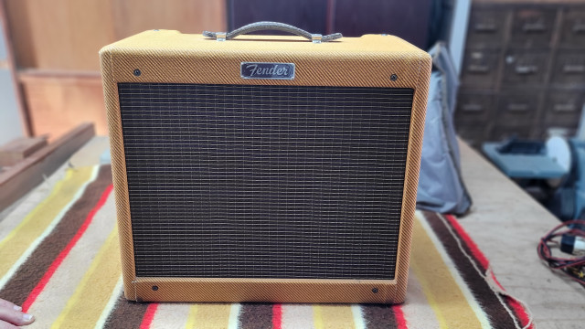 Fender Blues Junior Lacquered Tweed