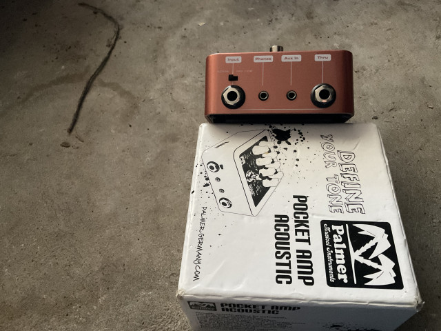 Palmer pocket amp Acoustic