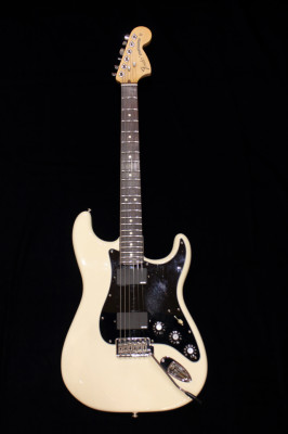 Fender USA Special Stratocaster EMG