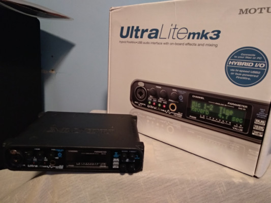 Tarjeta de sonido MOTU ultralite mk3 USB/firewire