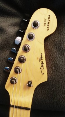 Strato de Tony Carmona Fender Strato Usa con mastil Diego Pons