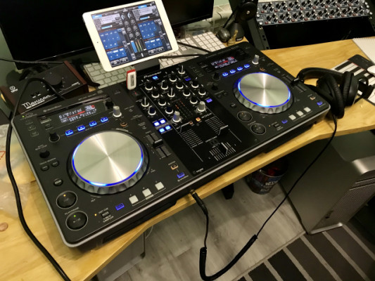 Pioneer XDJ R1 + maleta de transporte Pioneer