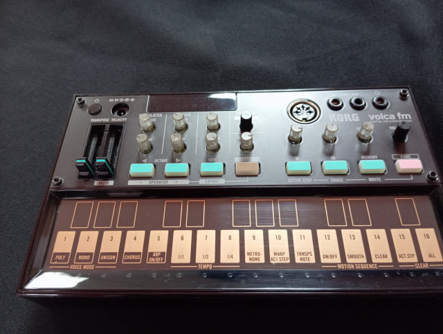 Korg Volca FM