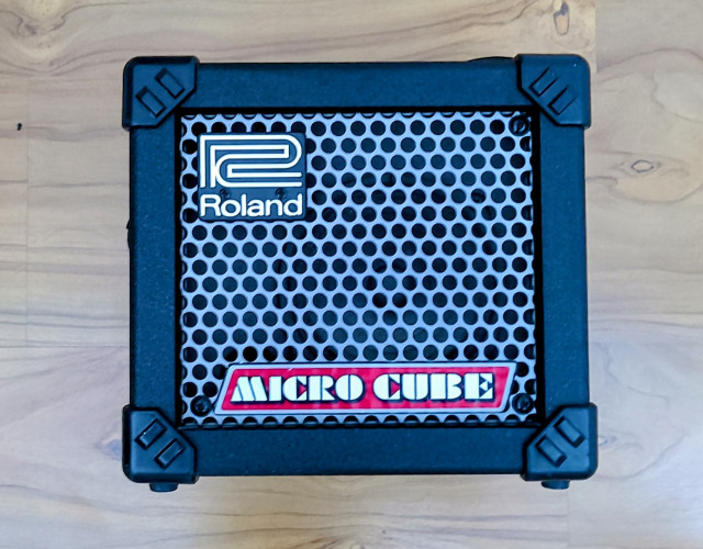 Amplificador Roland Micro Cube