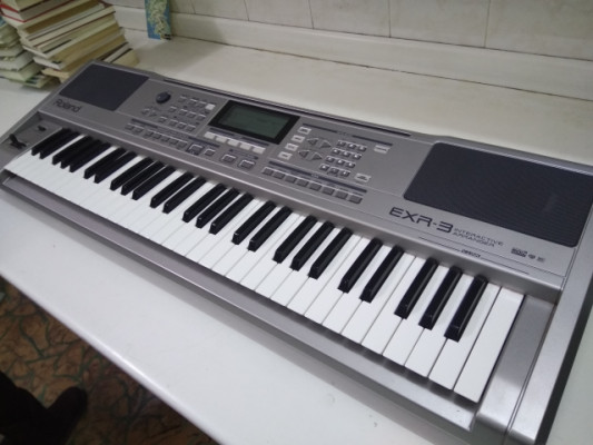 piano teclado roland exr 3