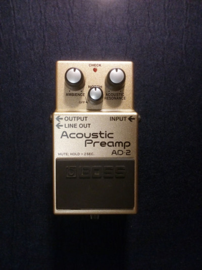 BOSS AD-2  Acoustic Preamp