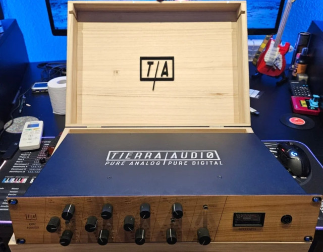 Ecualizador Tierra Audio Icicle Take 2 par matcheado