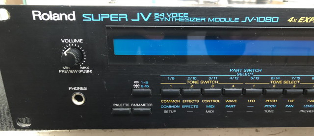 Roland Super JV 1080