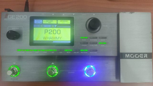 MOOER GE 200 + Extra presets pago