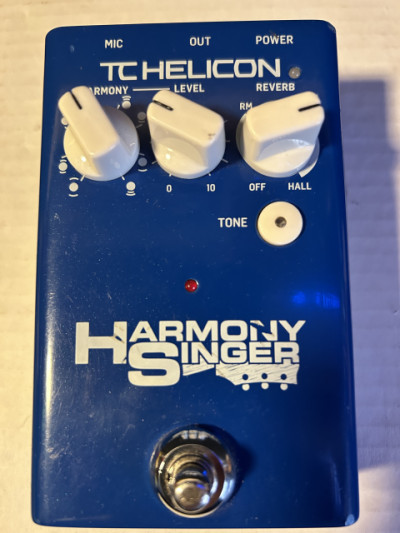 tc helicon Harmony singer 2