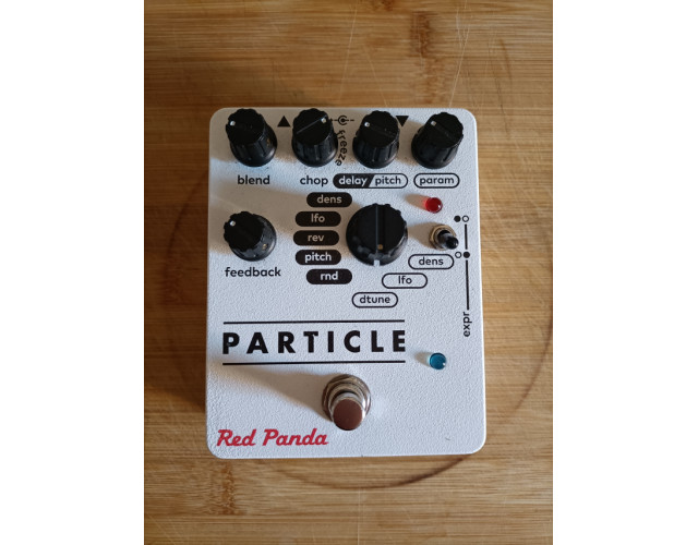 Delay Red Panda Particle v1