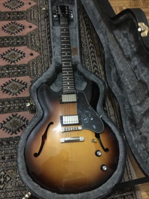 Gibson 335