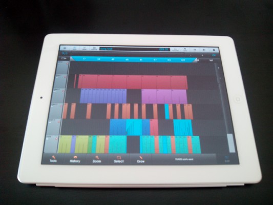 Vendo iPad 2 Blanco 16 GB + Smart Cover Azul