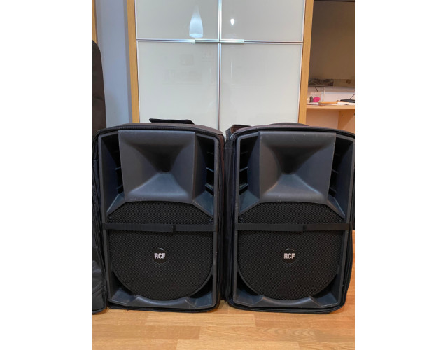 Altavoces Rcf Art 310 y 715