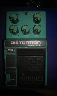 Pedal Ibanez DS10 Distortion charger