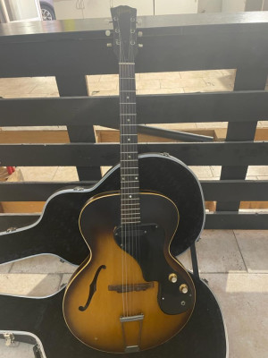 Gibson ES-120T (1962)