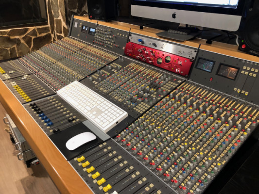 Estudio de Grabación profesional en Madrid con Hammond B3 y Otari MX80 analógico