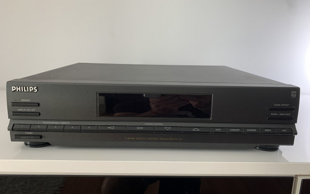 Equalizador Philips de 7 band digital graphic equalizer modelo Fv 321.