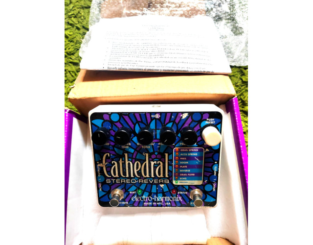 Reverb stereo electroharmonix cathedral