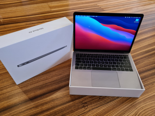 Macbook Air 13" retina 2019 como nuevo