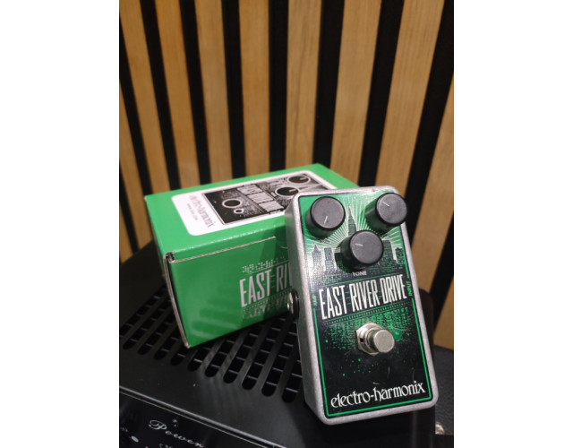 Pedales MXR, One Control y Electro Harmonix como nuevos