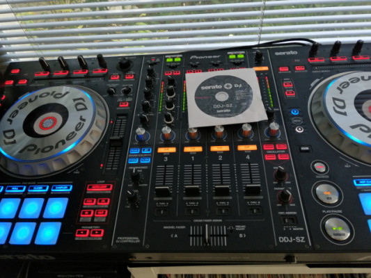 CONTROLADORA PIONEER DJ DDJ-SZ COMO NUEVA ++++