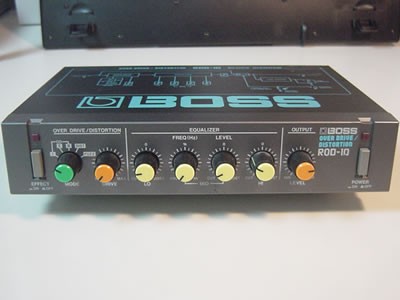 Vendo Boss Rod-10  - 4 distorsiones analógicas vintage y EQ en 1 - Muy buscado!!!