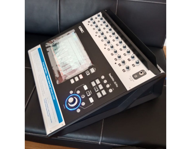 Vendo Mesa QSC Pro 30 canales