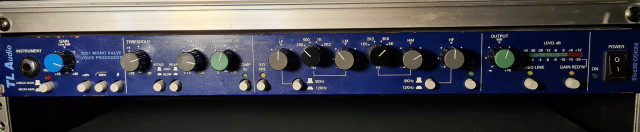 Channel strip TlAudio 2051 mono valve voice processor INDIGO SERIES