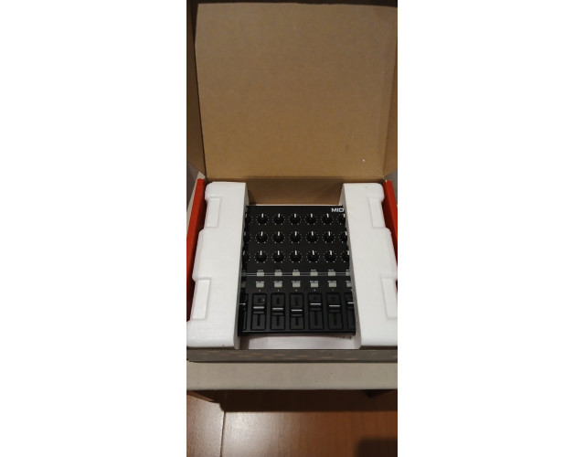 AKAI MIDIMIX