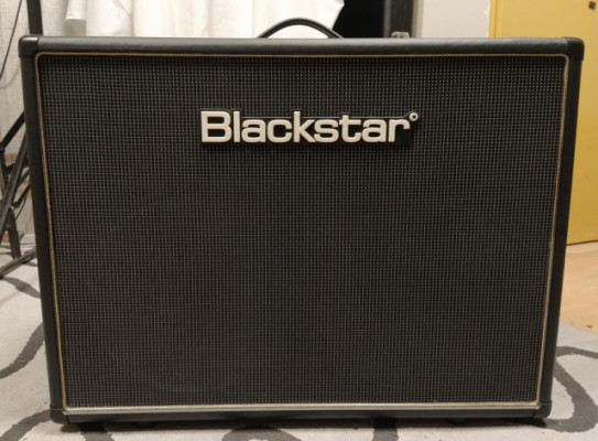 Pantalla Blackstar 212 para amplificador de guitarra
