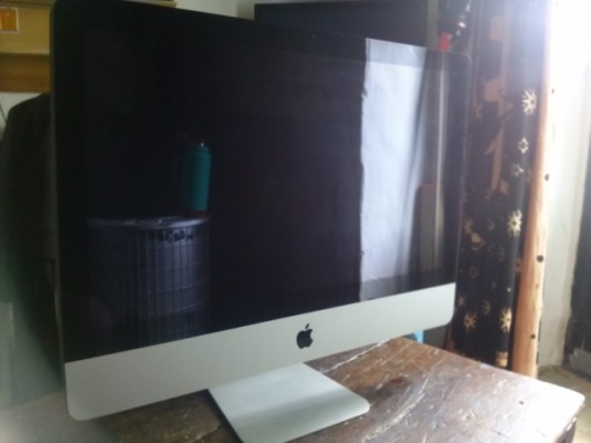 iMac 21,5'' core i5 (mid 2011) 2,7 ram 12 gb / 1 Tb/ OS X 10.6.8