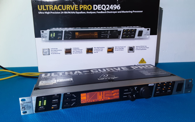 Behringer Ultracurve Pro DEQ2496