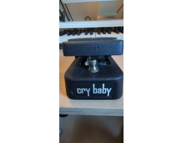 Pedal Wah Dunlop Cry Baby GCB-95