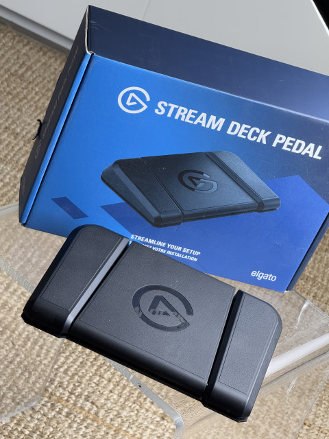 Pedal STREAM DECK  ELGATO, pasa paginas, play stop, etc