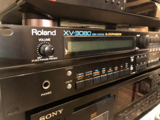 Roland XV-3080 128-Voice Rackmount Synthesizer Module