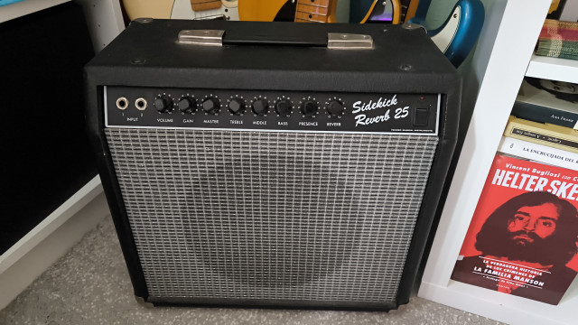 Fender sidekick 25 reverb