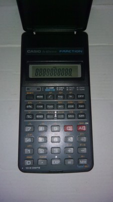 Calculadora Casio fx-82super Fraction.