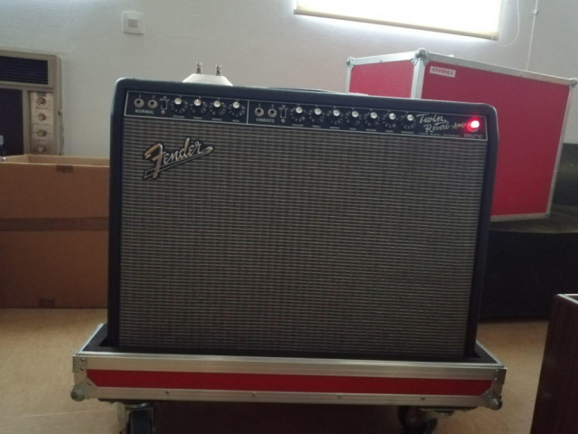 Fender Twin Reverb Blackface + Flightcase a medida