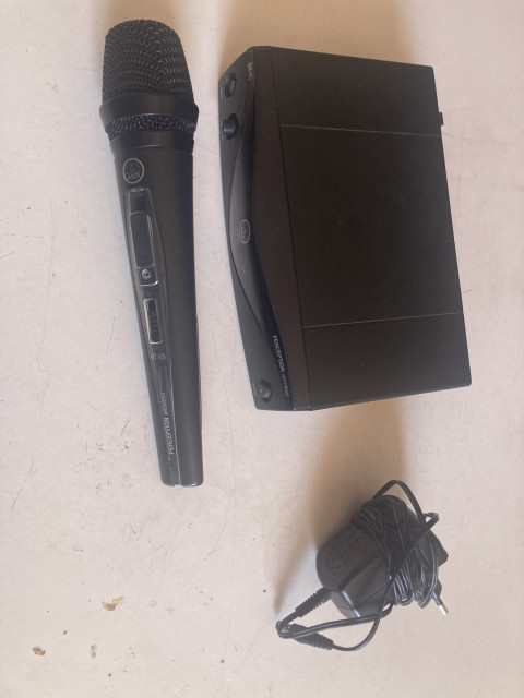 Sistema inalambrico AKG