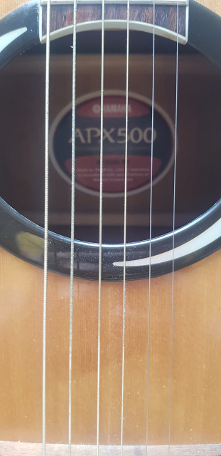 Yamaha Apx500 semi acoustic