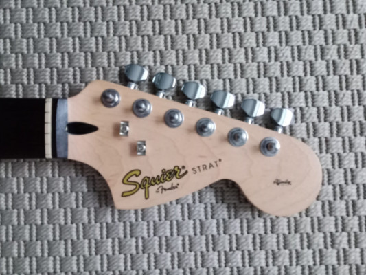 Squier by Fender Affinity Neck / cuello /mastil 2015 con clavijero original