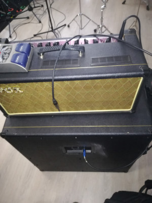 Cabezal Vox Ac30CCH y Pantalla Vox 4x12. Bajo el precio a 650€