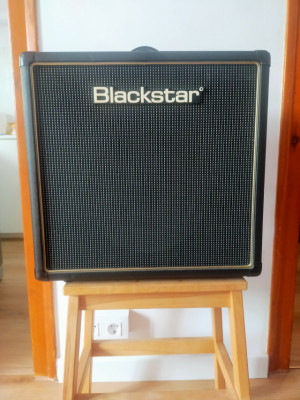 BLACKSTAR HT 110 con CELESTION GOLD ALNICO 10