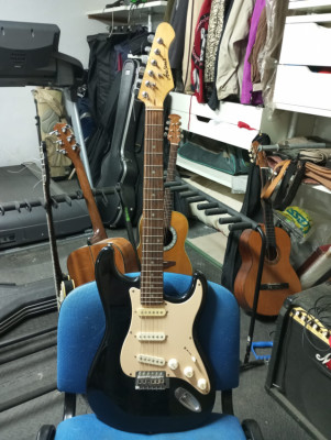 Aria pro II Stratocaster